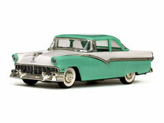 Vitesse Model Car 1/43 1956 Ford Fairlane (White/ Green)