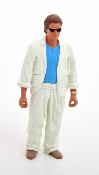 1/18 Figurine Sunny standing