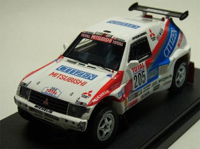 Resin Model 1/43 Mitsubishi Pajero (#205) 1993 Paris-Dakar