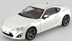 Century Dragon Original Miniature Model 1/18 Satin White Pearl Toyota GT86 (European Style)