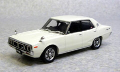 DISM Diecast Minicar - 1/43 GC110 Skyline (Yonmeri) 2000GT Early Version (WHITE)