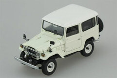 Century Dragon Original Miniature Model - Toyota Land Cruiser 40 Series White