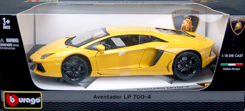 Bburago 1/18 Lamborghini Aventador LP700-4 Yellow
