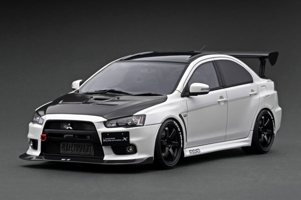 1/18 Mitsubishi Lancer Evolution X (CZ4A) Pearl White