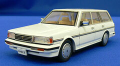 Diecast Mini Car 1/43 GX70G Mark II Wagon LG Mid. Model (Super White)