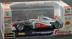 Bburago Mini Car 1/32 McLaren Mercedes 2011 J. Button