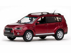 Vitesse Model Car 1/43 Mitsubishi New Outlander (Red Metallic)