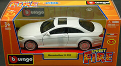 Bburago Mini Car 1/32 Mercedes Benz CL550 (White)