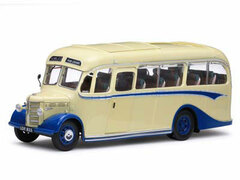 Sunstar Model Car 1/24 1949 Bed Ford OB COACH (Ivory/ Blue)