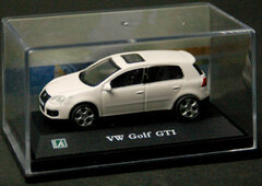 Cararama Diecast Complete Model 1/72 VW Golf GTI White