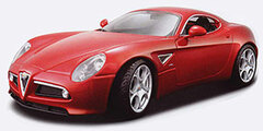 Bburago Diecast Car 1/18 Alfa Romeo 8C Competizione 2007 (metallic red)