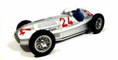 CMC Complete Diecast Model 1/18 Mercedes Benz W165 39 #24