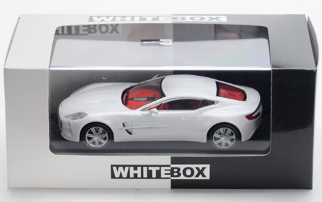 1/43 Aston Martin One-77 2009 Metallic White