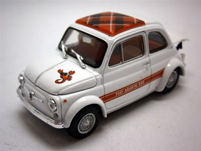 1/43 Fiat Abarth 695SS Assetto (Bianco/Scozzese)