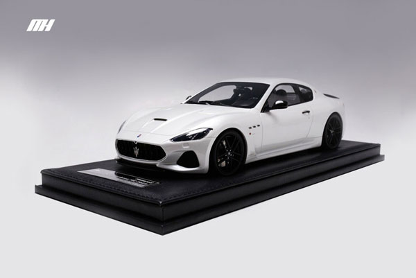 1/18 Maserati GranTurismo MC 2019 Gloss White