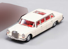 1/64 Mercedes-Benz Pullman Limousine White