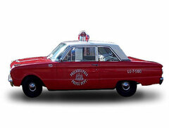 Sunstar Model Car 1/18 1963 Ford Falcon Hardtop Philadelphia Police (Red)
