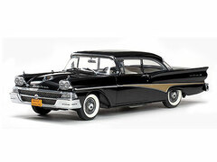 Sunstar Model Car 1/18 1958 Ford Fairlane 500 Hard Top (Black)