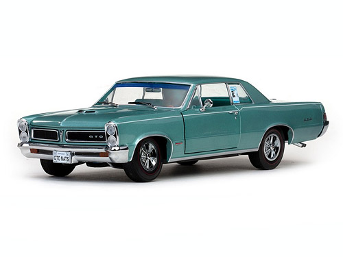 Sunstar Model Car 1/18 1965 Pontiac (Turquoise Blue)