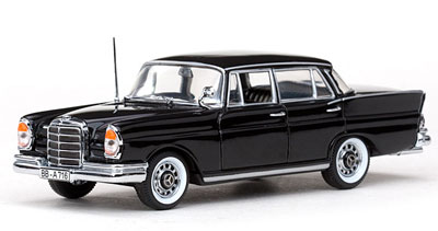 Vitesse Model Car 1/43 Mercedes 220 SE (Black)