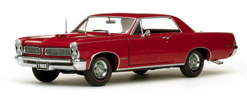 Sunstar 1/18 1965 Pontiac GTO (Red)