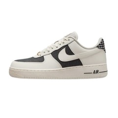 Nike -  Air Force 1 '07 - Sail / Dark Smoke Grey / Safety Orange / Sail