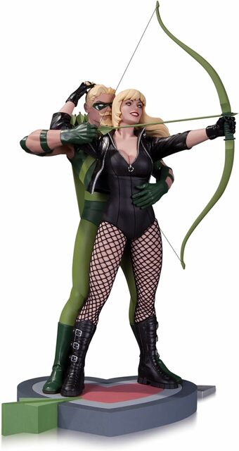 DC Collectibles Green Arrow & Black Canary Statue