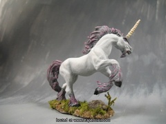 Silverhorn, Unicorn