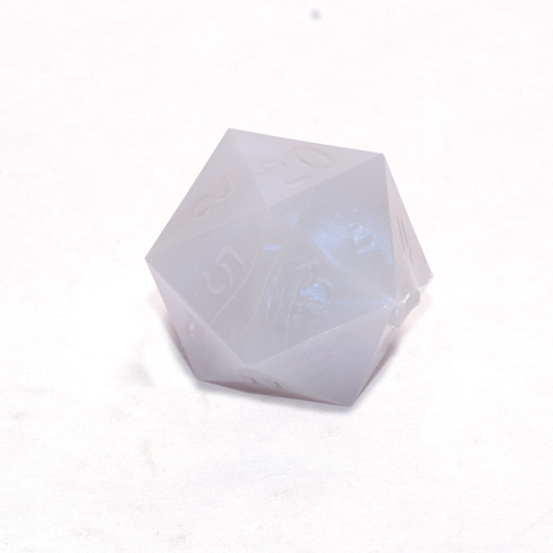 Gamescience Blue Opal Precision d20, no ink