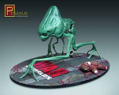 2005 War of the Worlds 1/8 Pre-Finished Alien Mod Kit